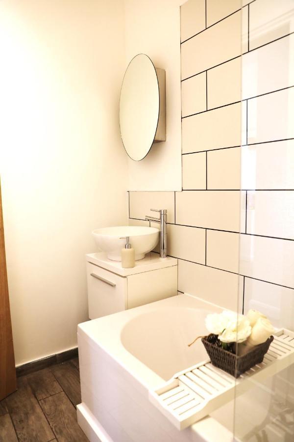 Amprenta Apartment - Gorgeous Interior Designed 1 Bedroom Home Bournemouth Exterior foto